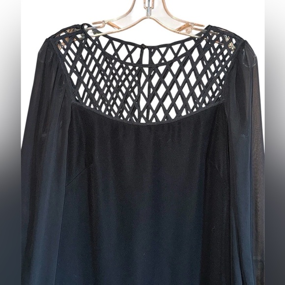 White House Black Market Dress LBD Sheer Sleeves Long Sleeve Cocktail Party Sz 4 - Picture 4 of 10